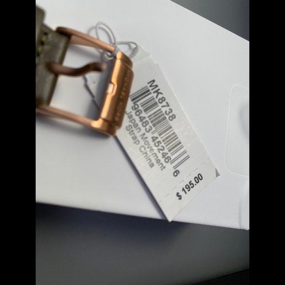 Michael Kors Mens Oversized Watch - Olive/RoseGold - Picture 4 of 4